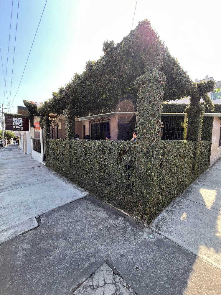 Fachada de El Punto Café & Cocina, restaurante para desayunar en Tepic
